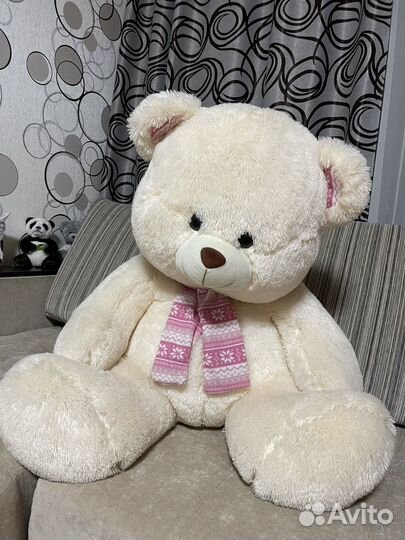 Плюшевый медведь