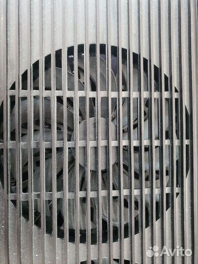 Подставка для охлаждения ноутбука Deep kool