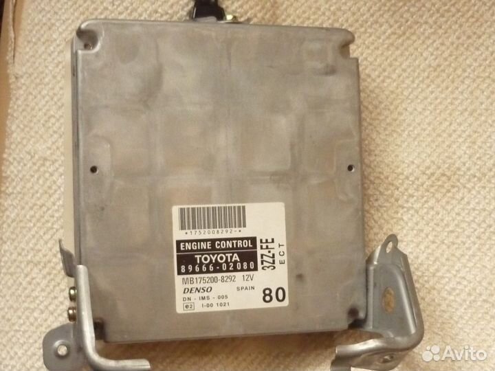 Блок эбу тойоты