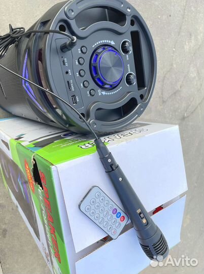 Музыкальная колонка с блютуз радио