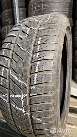 Pirelli Winter Sottozero 3 245/40 R19 98V