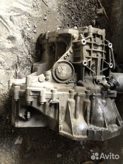 Каробка на nissan primera