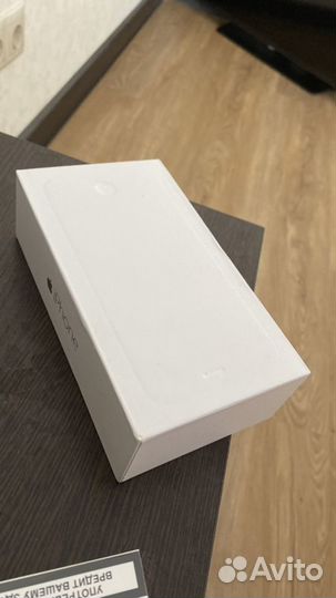 Коробка от iPhone 6