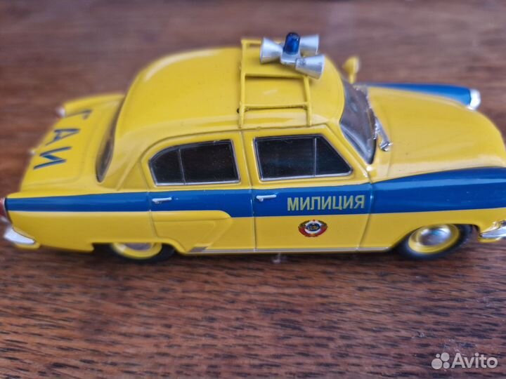 Модель Газ 21 р Волга милиция 1:43