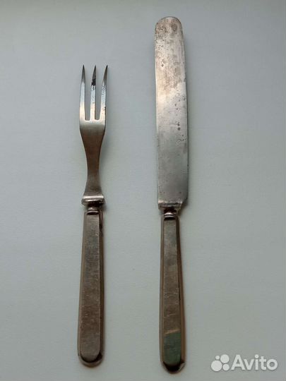 Антикварные столовые приборы