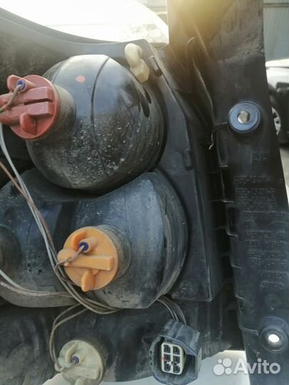 Фонарь задний land rover Freelander 2 комплект