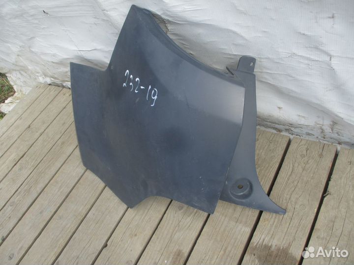 Бампер задний лев.часть Land Rover Discovery Sport