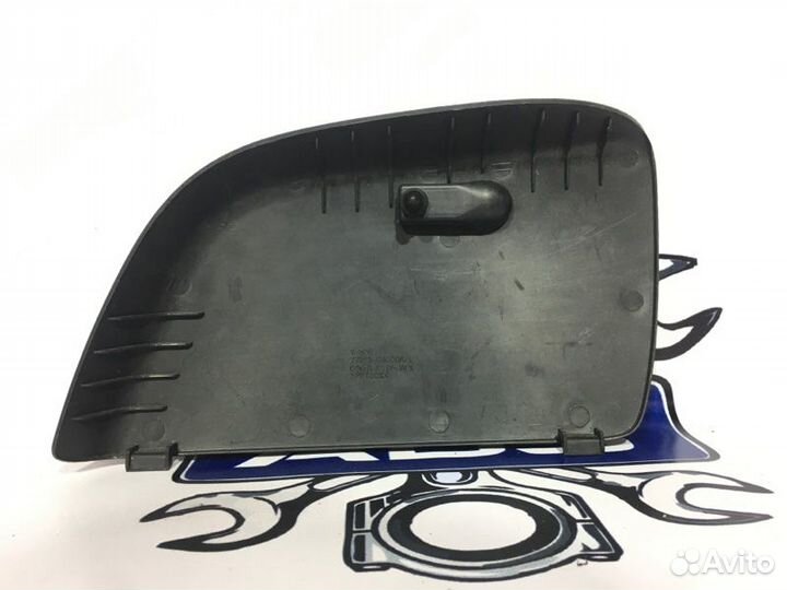 Крышка багажного отделения Ssangyong Rexton 1