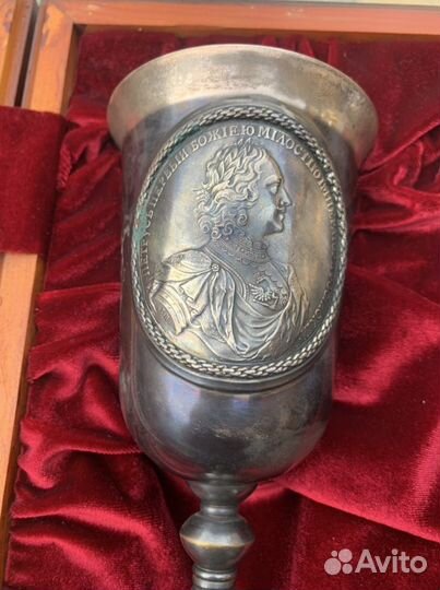 Бокалы для вина старинные