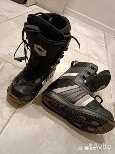 Сноубордические ботинки женские 38