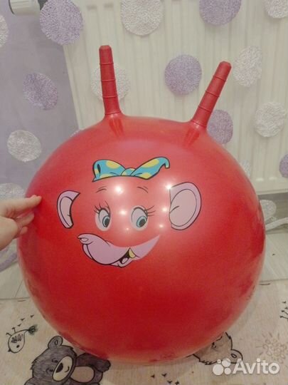 Детский мяч прыгун