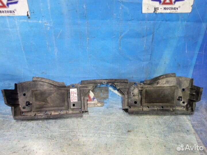 Накладка бампера задняя Lexus Nx 2015