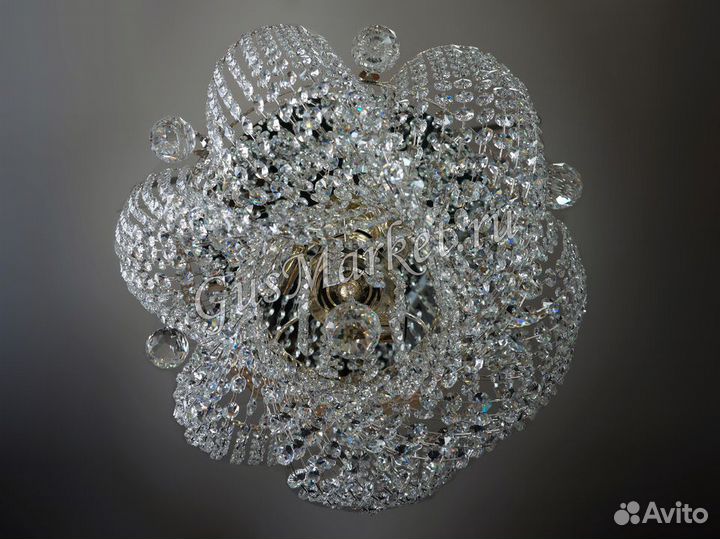 Потолочная люстра 