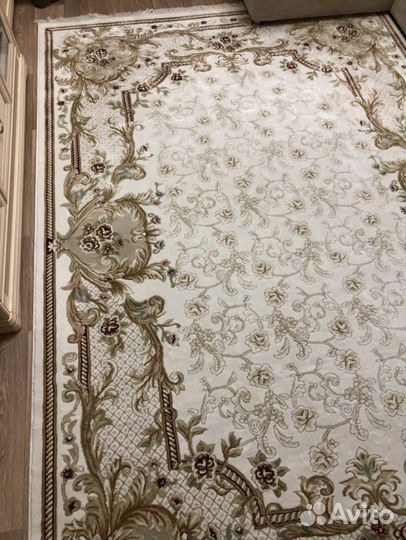 Ковер 2 на 3 новый новый