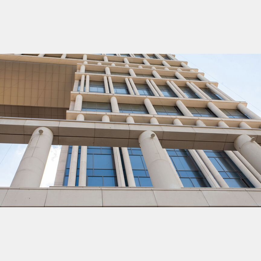 4-к. квартира, 140 м², 4/23 эт.
