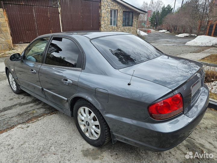 Hyundai Sonata 2.0 МТ, 2006, 189 218 км