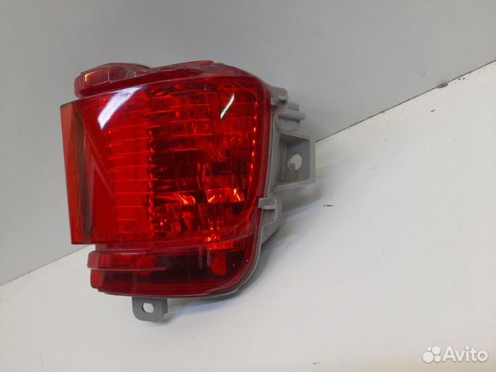 Фонарь противотуманный правый Toyota Land Cruiser