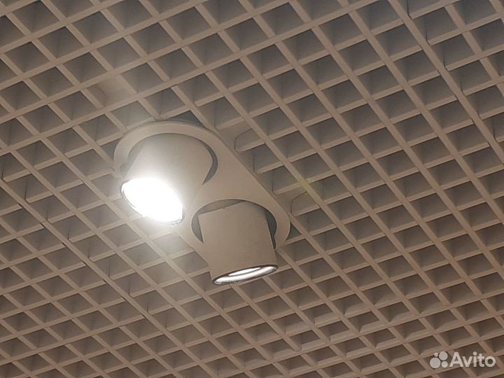 Светильник потолочный встраиваемый