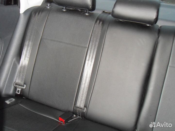 VW Polo Sedan чехлы