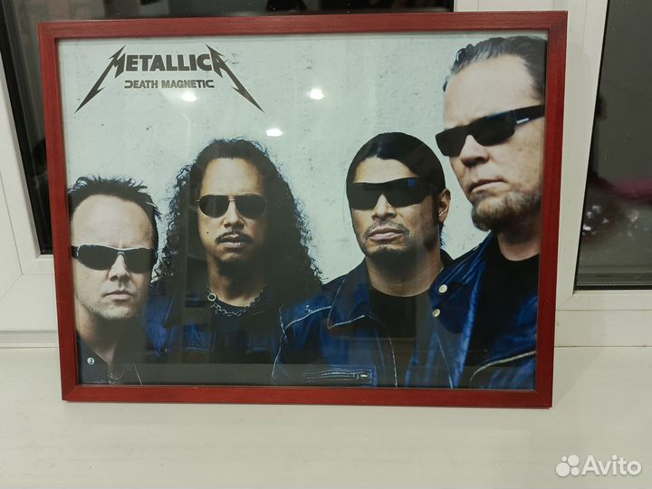 Постер металлика в рамке