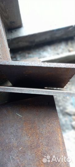 Продам металлические пластины 200х200х10 мм