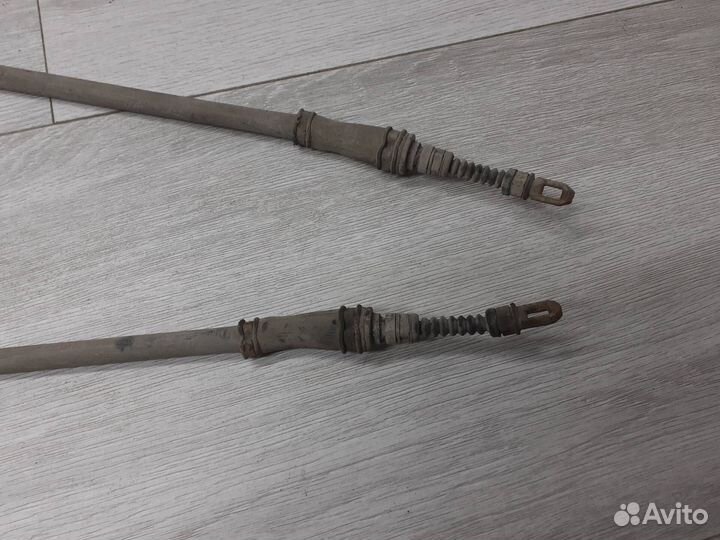 Трос ручного тормоза Kia Cerato 3 правый