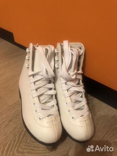 Коньки фигурные