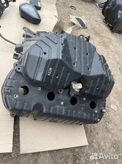 Корпус воздушного фильтра Honda CBR 1000RR