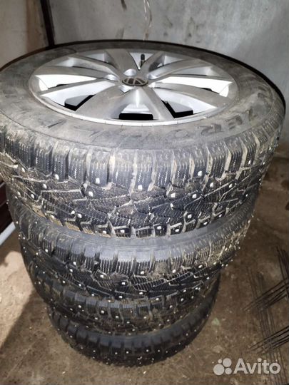 Pirelli Ice Zero 185/60 R15 88T