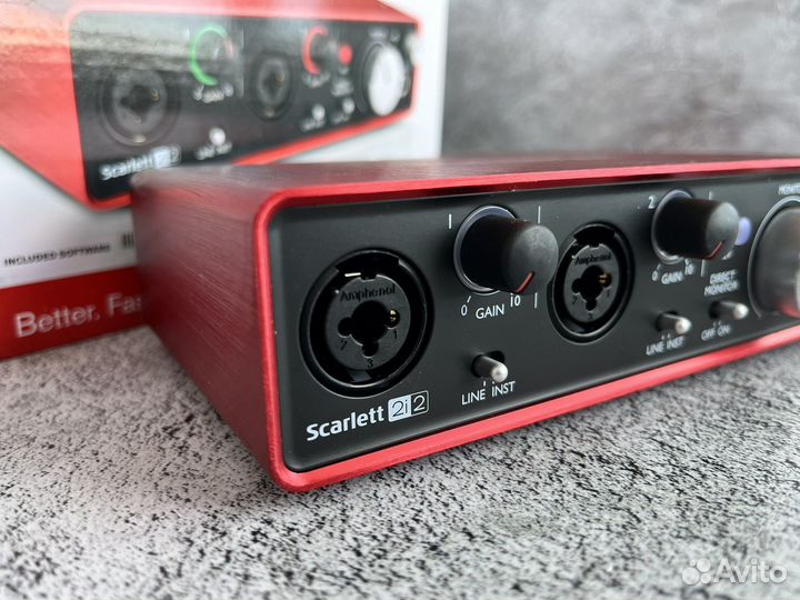Focusrite Scarlett 2i2 2nd gen