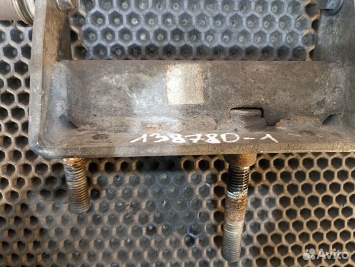 Кронштейн кулисы кпп Scania 5-series