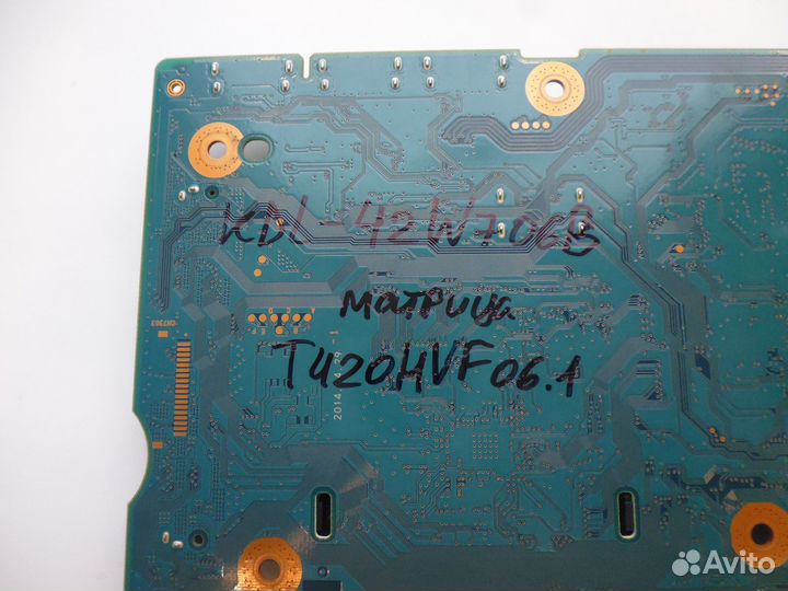 Майн 1-889-202-12 от Sony KDL-42W706B