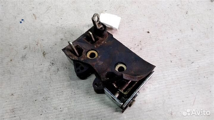 Замок двери задней левой Audi 200 С3 83-91г