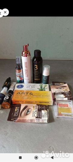 Тональный крем палитра теней,помада, тушь