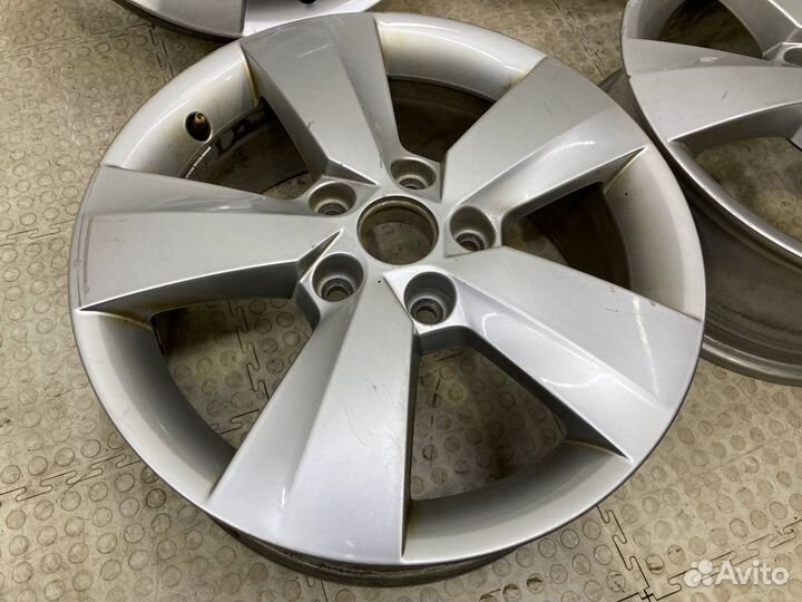 Комплект литых дисков R16 Skoda Octavia A7