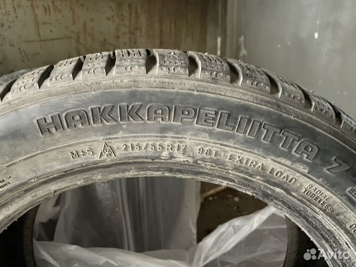 Nokian Tyres Hakkapeliitta 7 215/55 R17