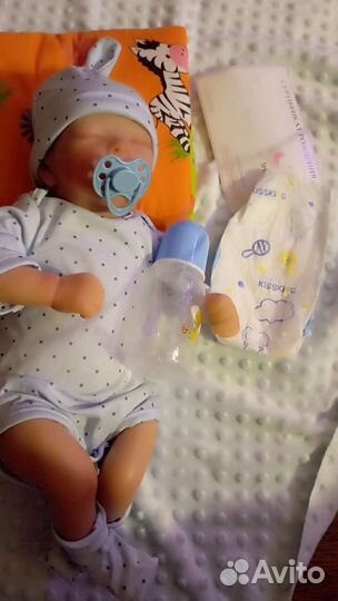 Кукла реборн мальчик с плюшка, ручной работы