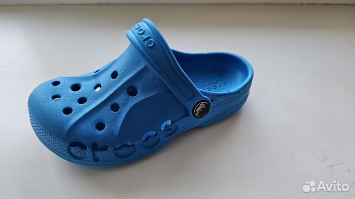 Crocs