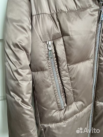 Пуховик зимний длинный женский