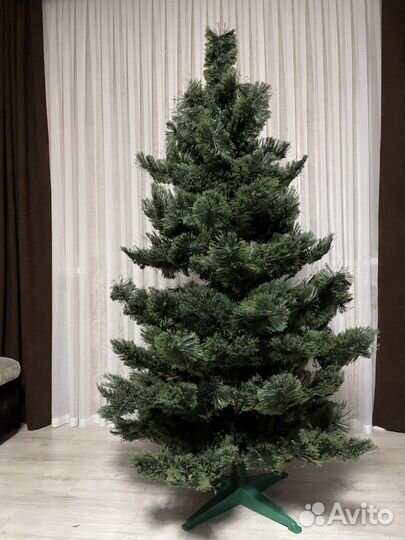 Елка искусственная