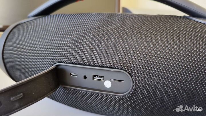 Беспроводная блютуз колонка