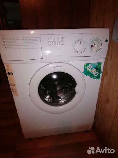 Стиральная машина бу рабочая в хорошем состоянии