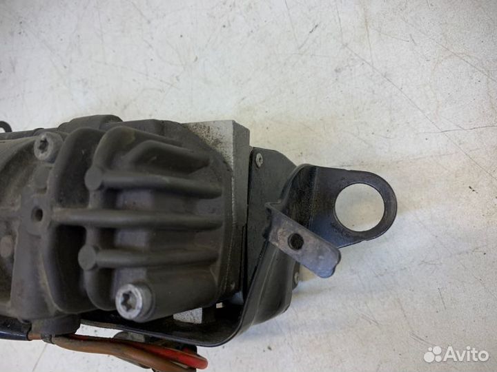 Компрессор подвески Mercedes-Benz Cls W218