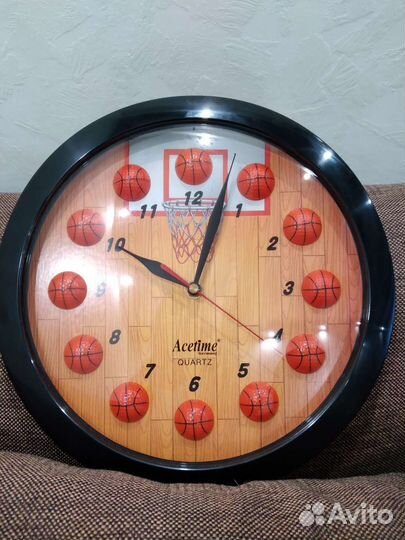 Часы настенные