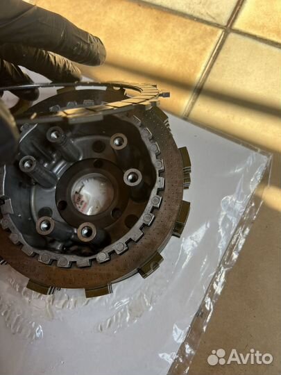 Корзина сцепления gsx-r 750 L1