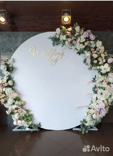 Украшение зала на свадьбу и день рождение