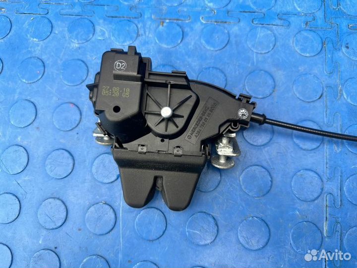 Замок багажника Mercedes-Benz E350 W207 272.988
