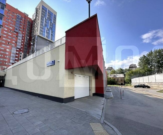 Машиноместо, 14 м²