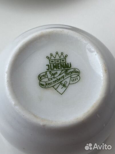 Чашки с блюдцами (6 штук)