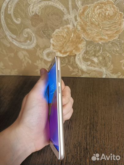 HONOR 7A, 2/16 ГБ